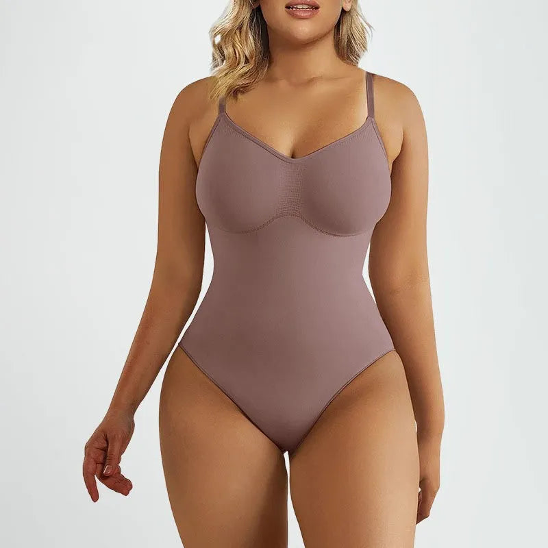 String sculptant Silken™ Curve, corps minceur et mise en forme, en tissu léger et extensible, visible sur l'image.
